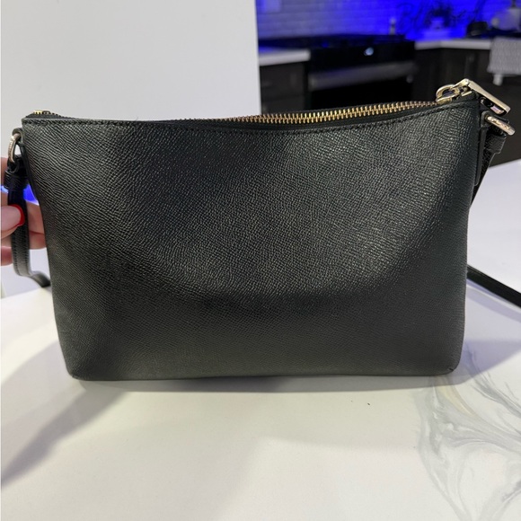 Coach Elegant Black Crossbody minor wear on strap see pictures - Picture 2 of 12